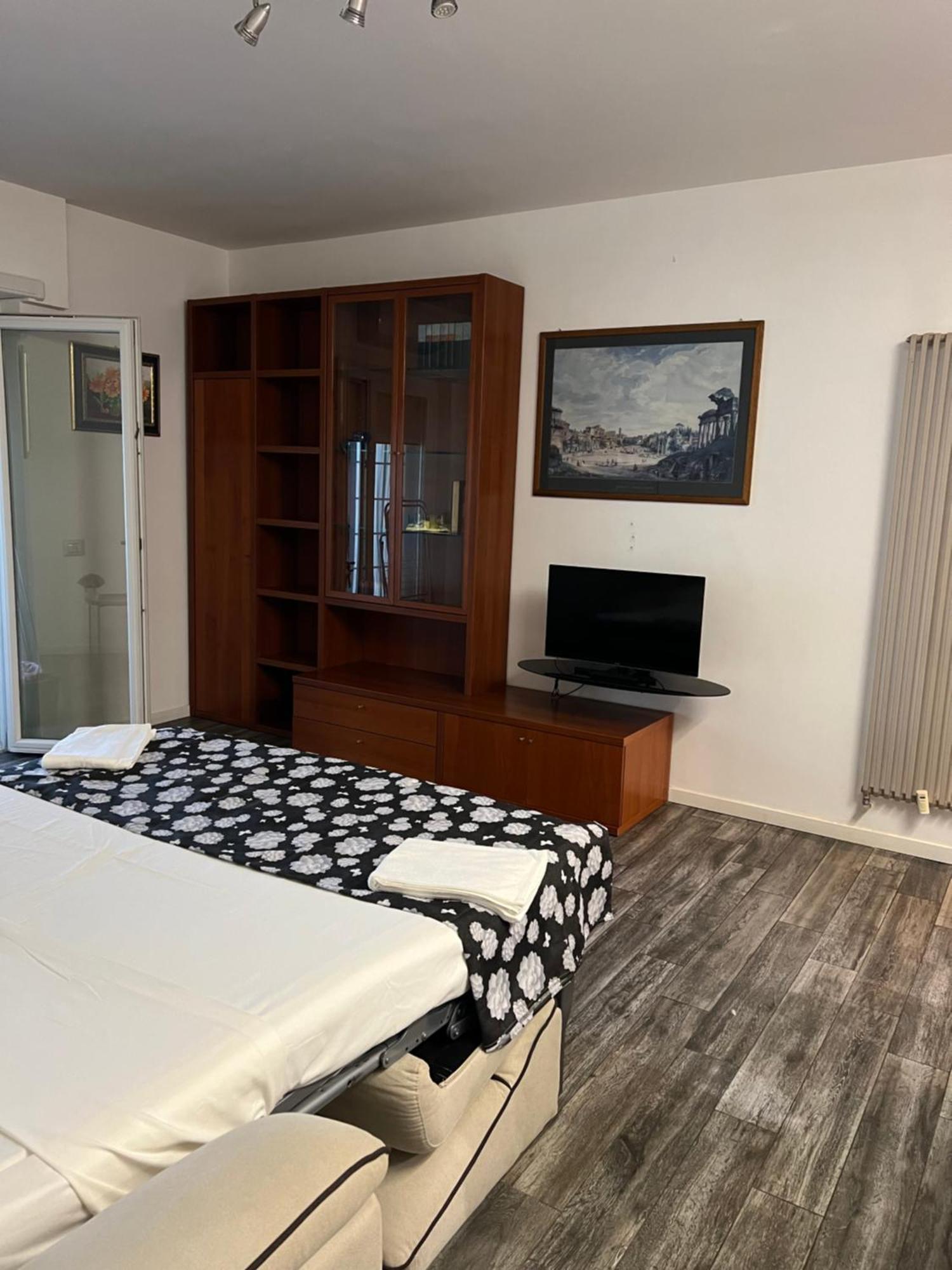 Appartamento Zona Torrino Рим Экстерьер фото